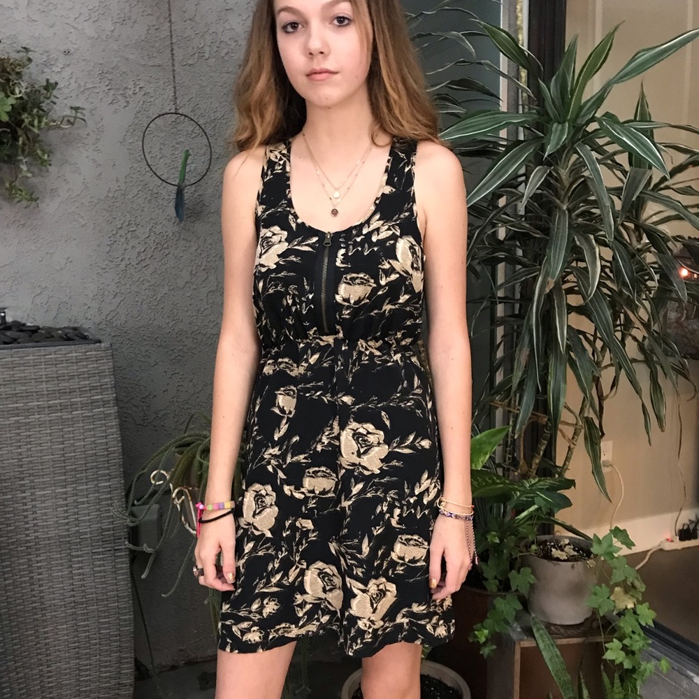 Sun  Dress